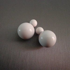 Double sided white earrings